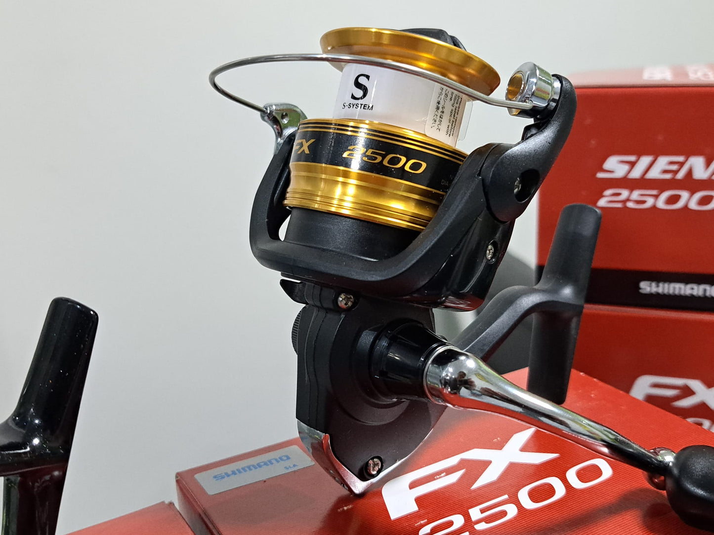 Shimano FX 2500 Carrete Spinning Trucha